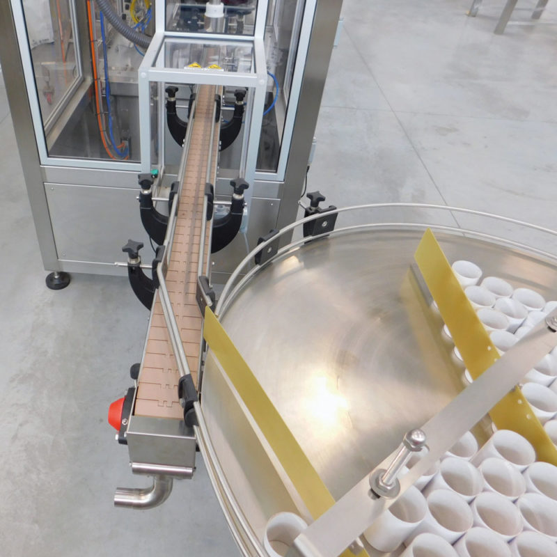 Filling, closing and capping machines - Comek